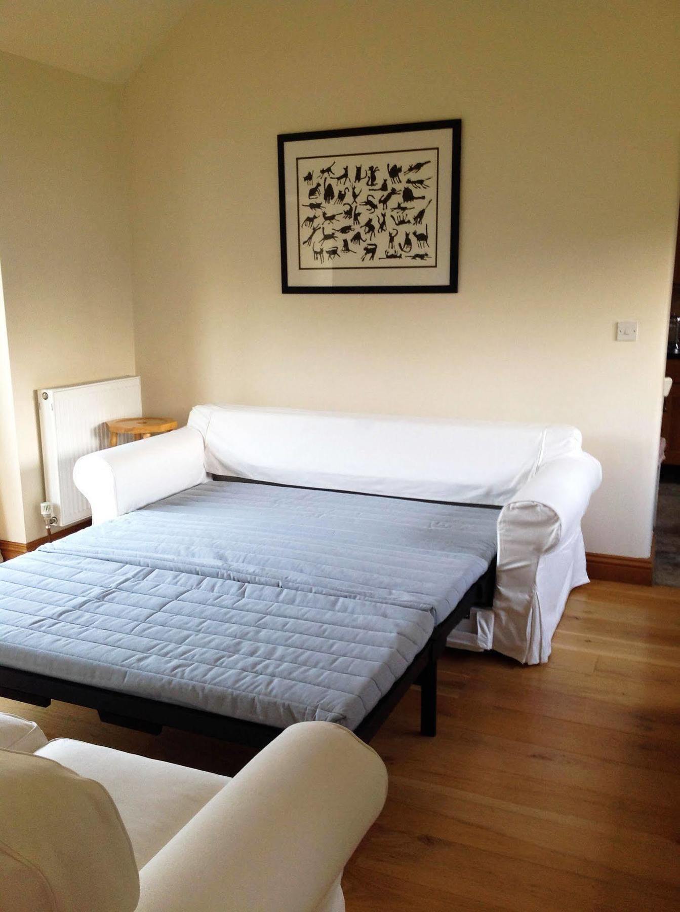 Villa Whitley Coach House Esterno foto
